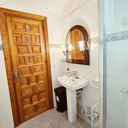 Golden Bay House By Lica *